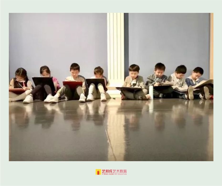 小孩上美术培训班好吗